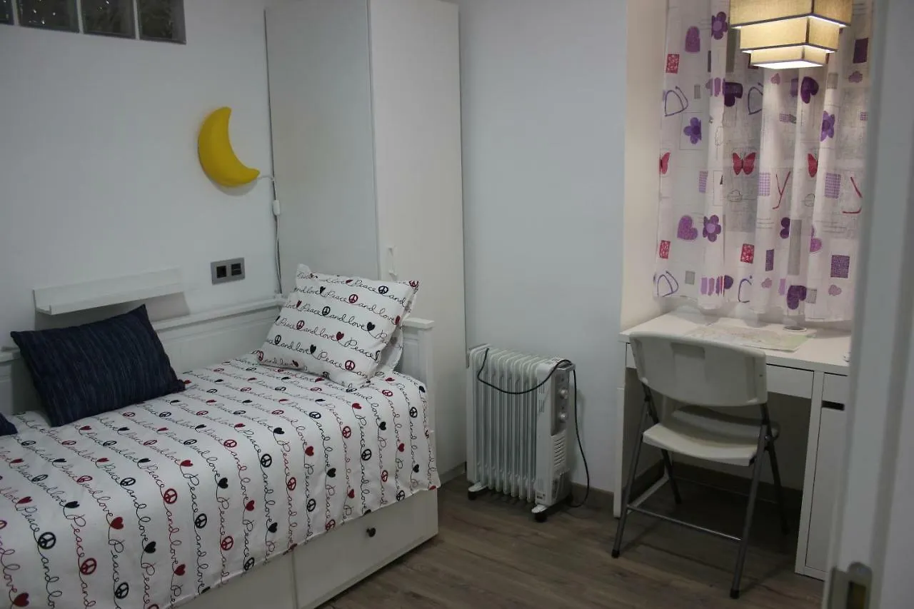 Piso Mariposas Hotel Malaga Apartment